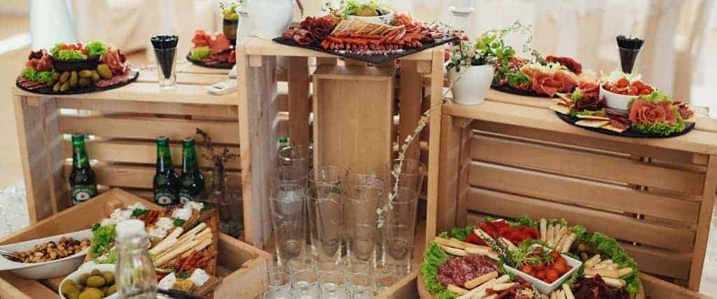 Servizio catering per un workshop: il buffet in piedi