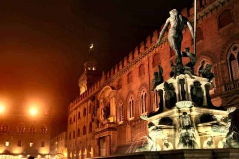 Cosa visitare a Bologna in due ore? Ecco l'itinerario di Matilde!