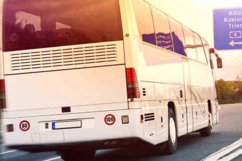 Noleggio pullman con autista: la soluzione ideale per un viaggio perfetto!